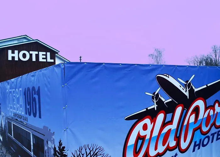 Old Port Hotel